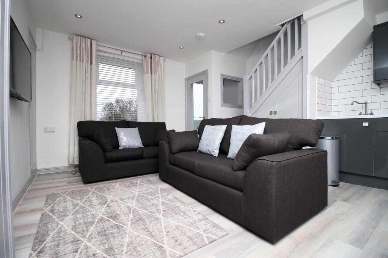 Sleeps 6, Smart Tv'S, Parking Swansea & Morriston Hospital Apartment Exterior photo
